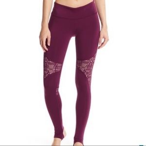 Alo West Coast Leggings-Juneberry